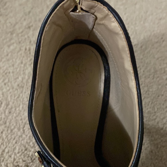 GUESS suede heel shoes - Picture 5 of 5